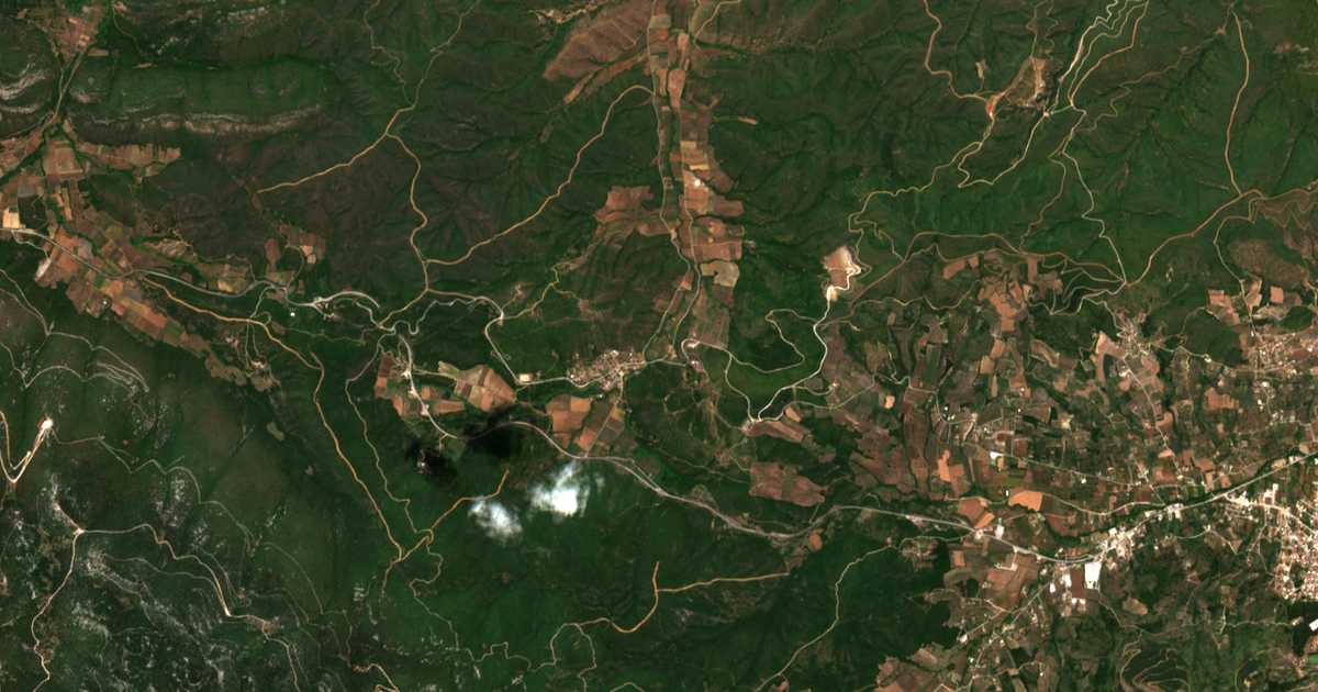 Mapa por satélite de Tsoukaládes