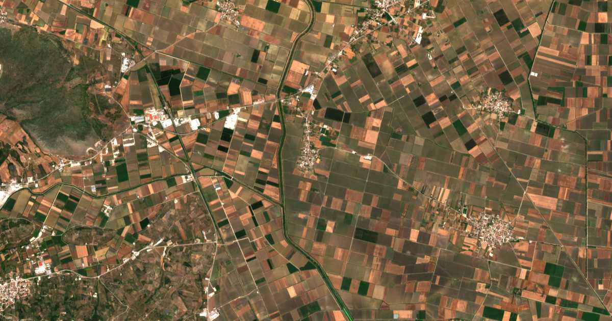 Mapa por satélite de Ágios Spyrídon