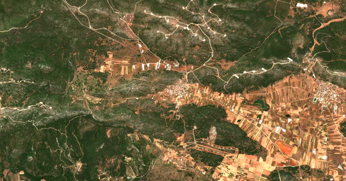 Mapa por satélite de Pýli