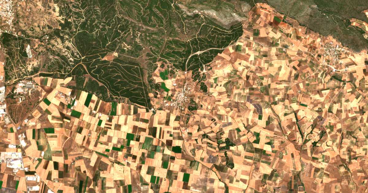 Mapa por satélite de Neochorákion