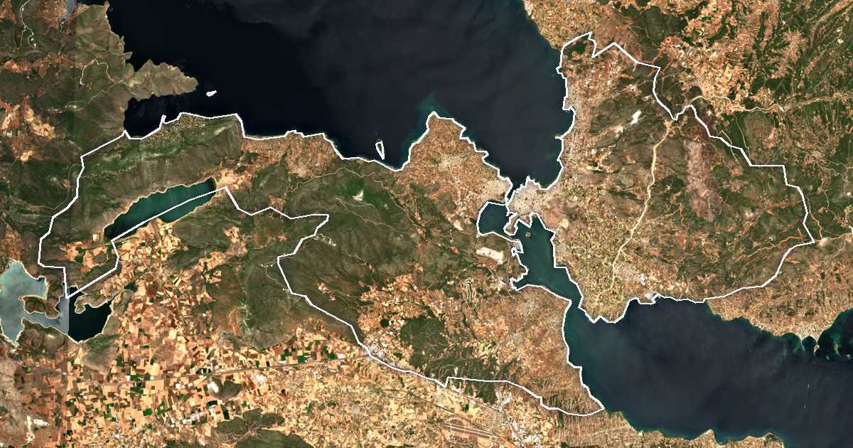 Imagen de satélite con el límite trazado: Chalkida