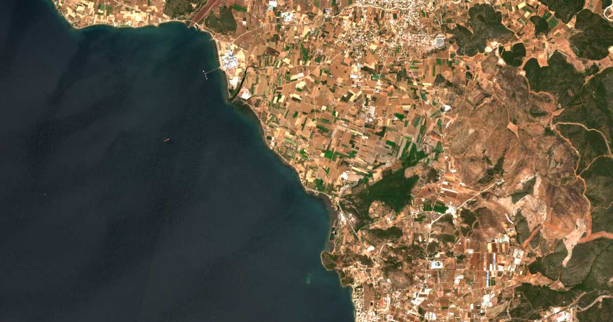 Mapa por satélite de Fteliá Paralías Kastéllas