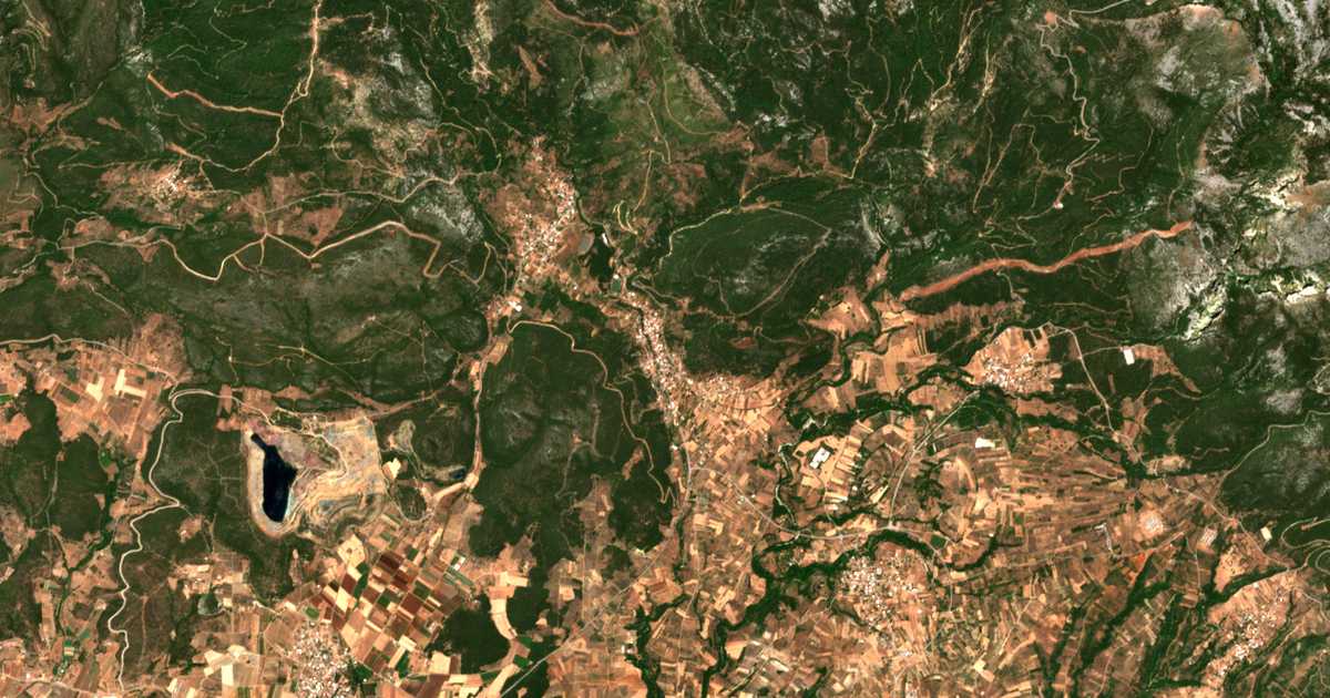Mapa por satélite de Makrykápa