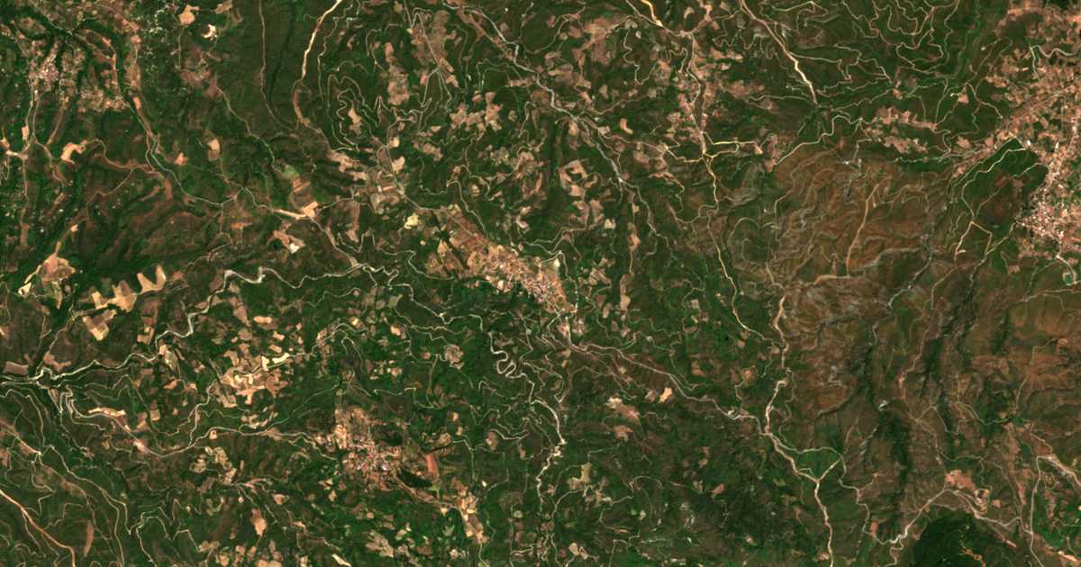 Mapa por satélite de Agdínai