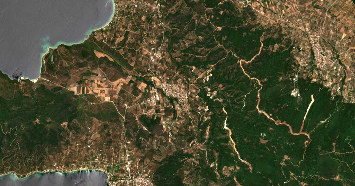 Mapa por satélite de Ágios