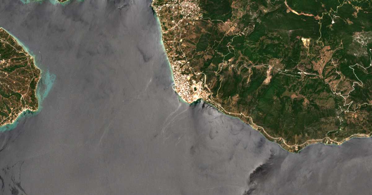 Mapa por satélite de Loutrá Aidipsoú