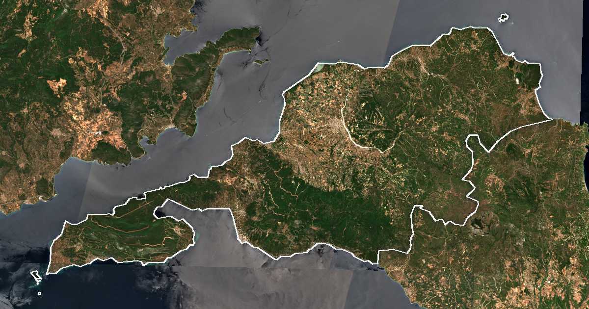 Imagen de satélite con el límite trazado: Istiea-Edipsós