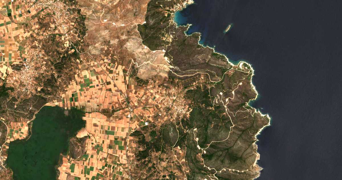 Mapa por satélite de Alónia