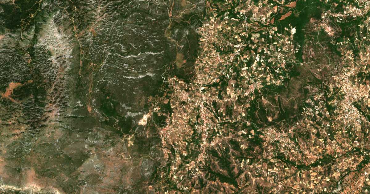 Mapa por satélite de Kádion