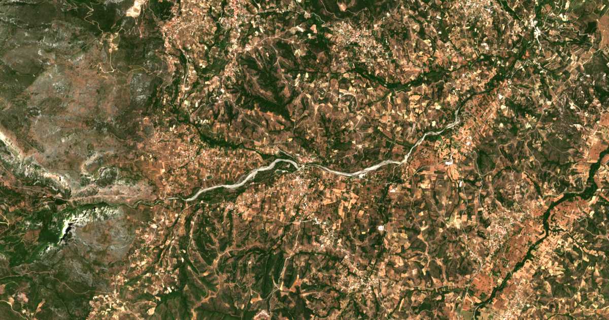 Mapa por satélite de Monódryon
