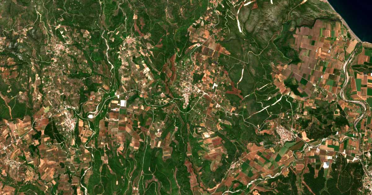 Mapa por satélite de Strofyliá