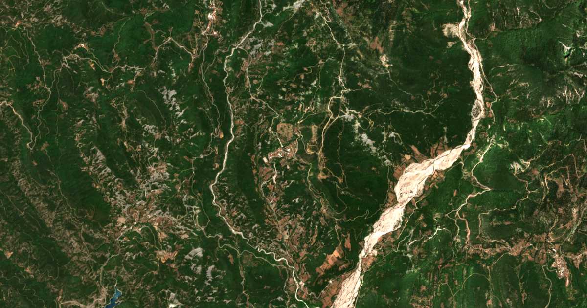 Mapa por satélite de Ágios Prokópios