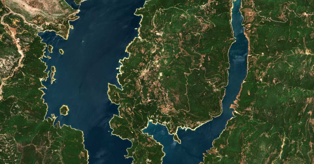 Mapa por satélite de Tripótamon
