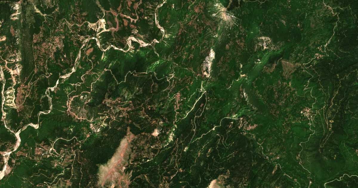 Mapa por satélite de Domianoí