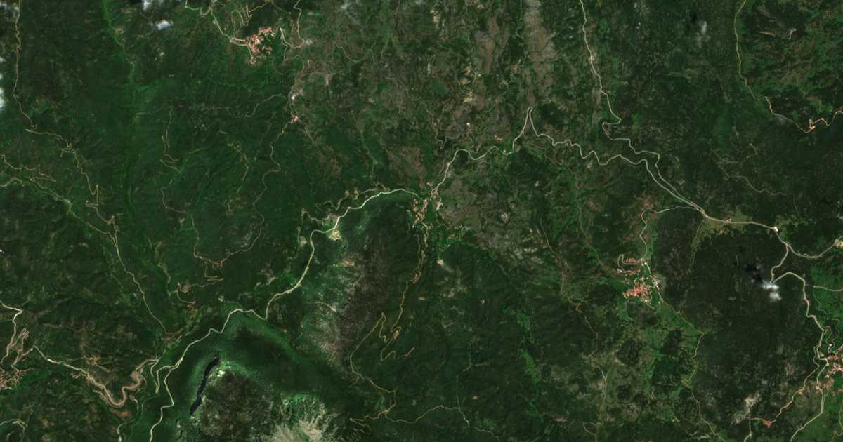 Mapa por satélite de Strómi