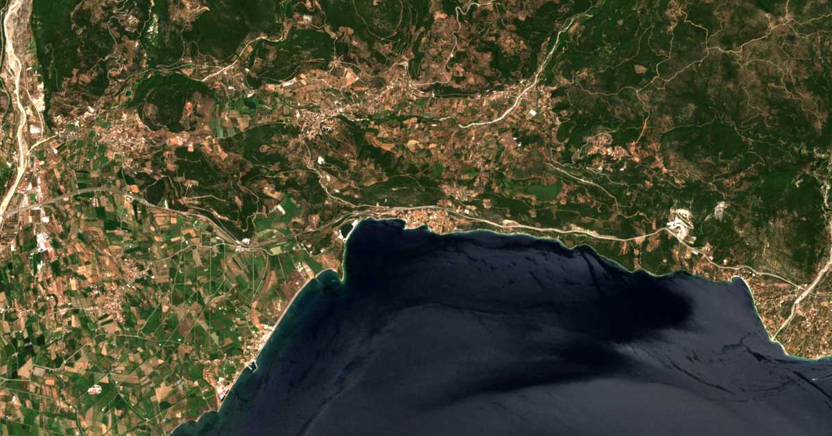 Mapa por satélite de Monastirákion