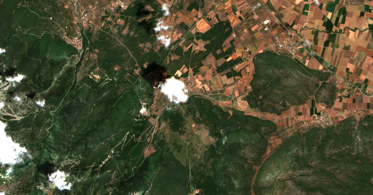 Mapa por satélite de Agia Marina