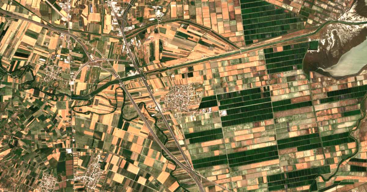 Mapa por satélite de Anthíli