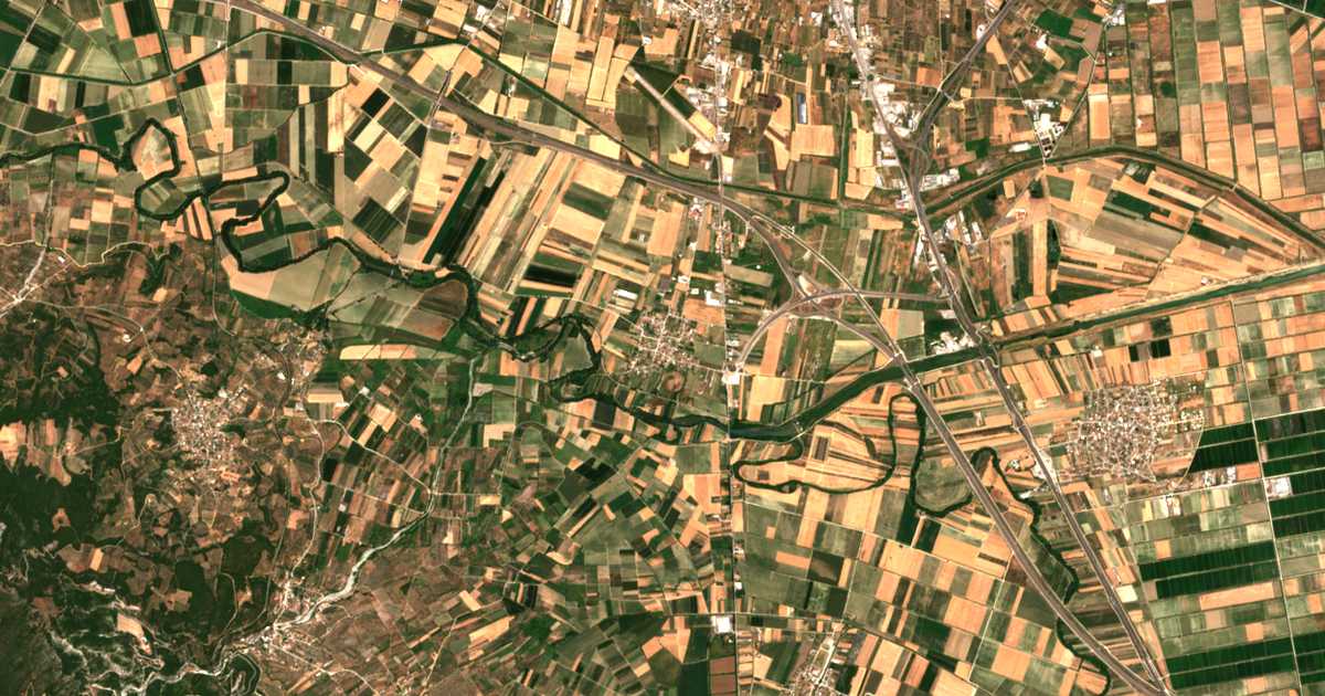 Mapa por satélite de Kómma