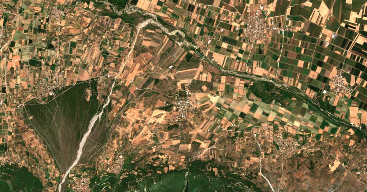 Mapa por satélite de Loutrá Ypátis