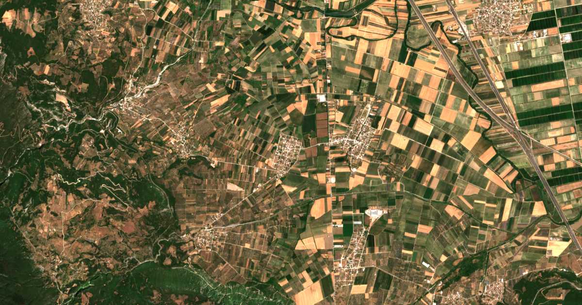 Mapa por satélite de Néon Kríkellon