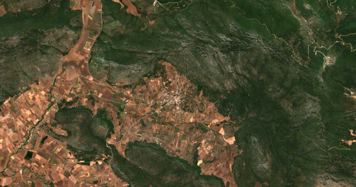 Mapa por satélite de Éxarchos