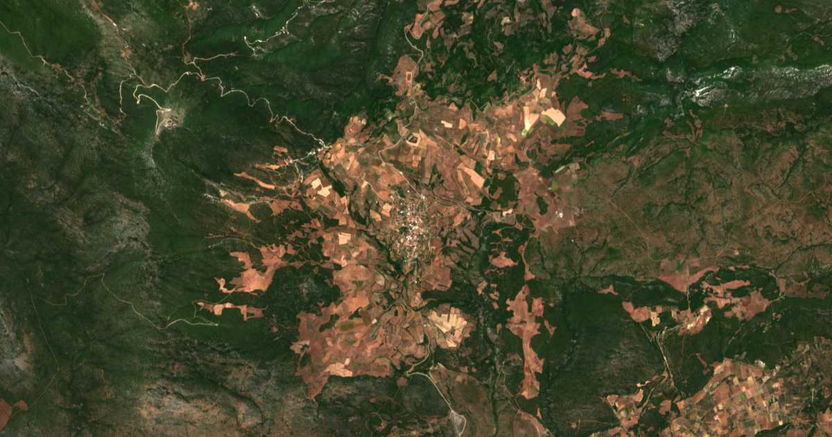 Mapa por satélite de Cirtones