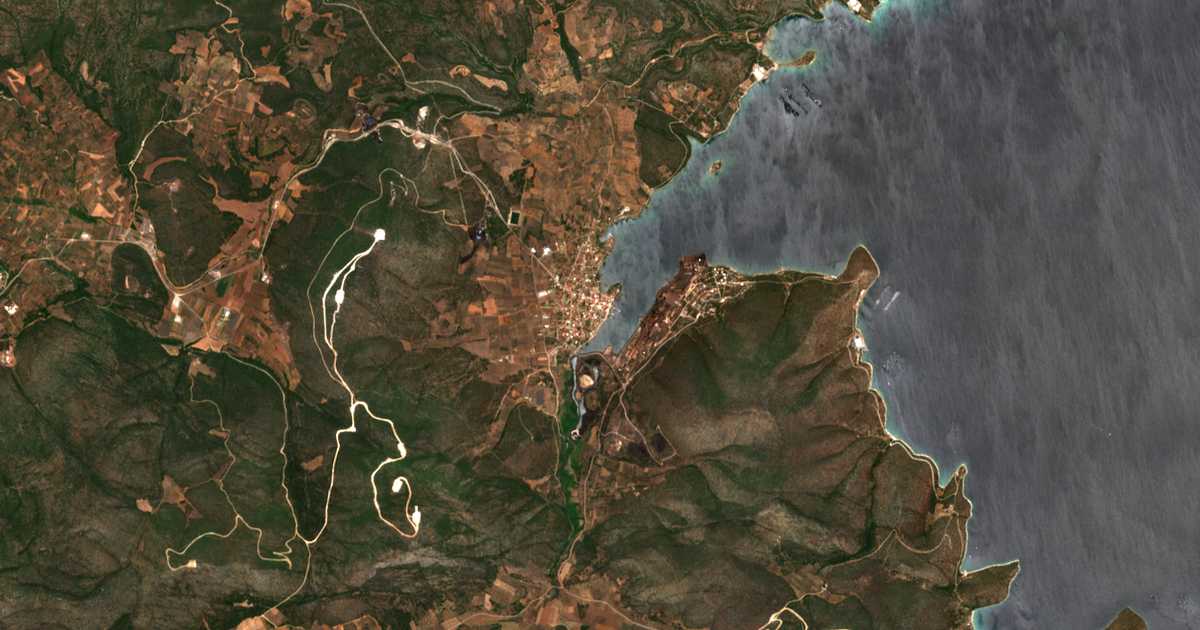 Mapa por satélite de Larimna