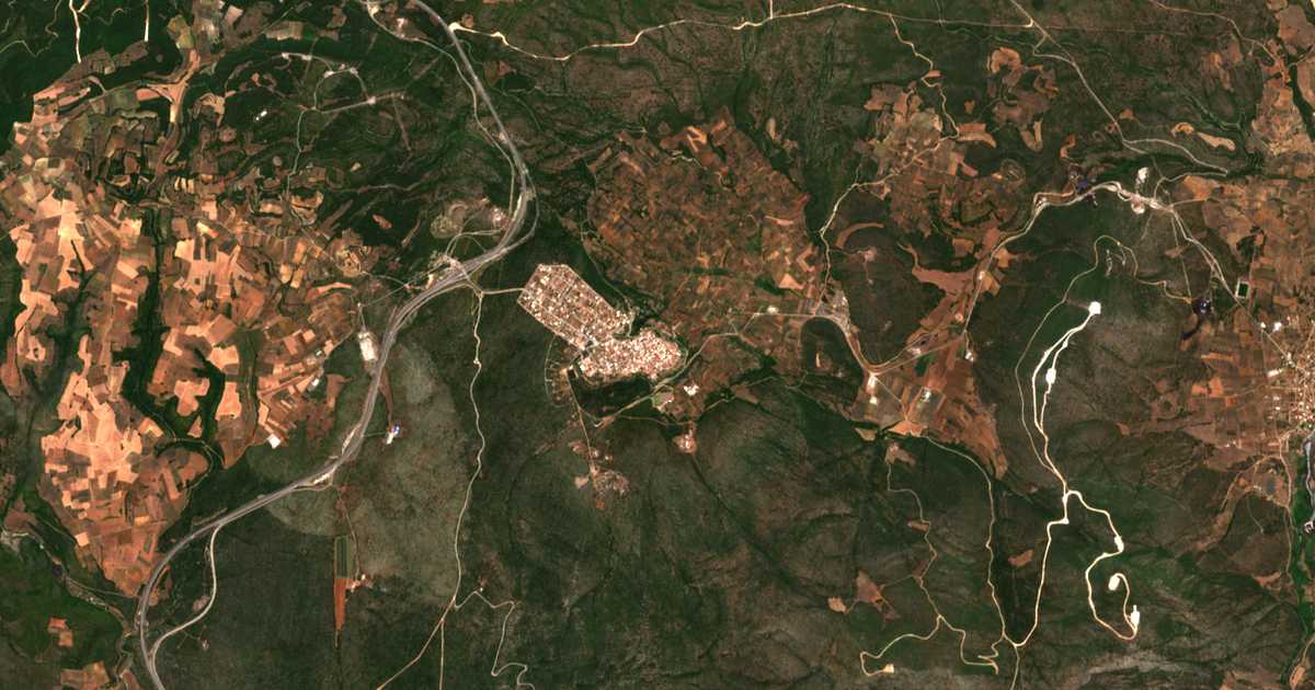 Mapa por satélite de Martínon