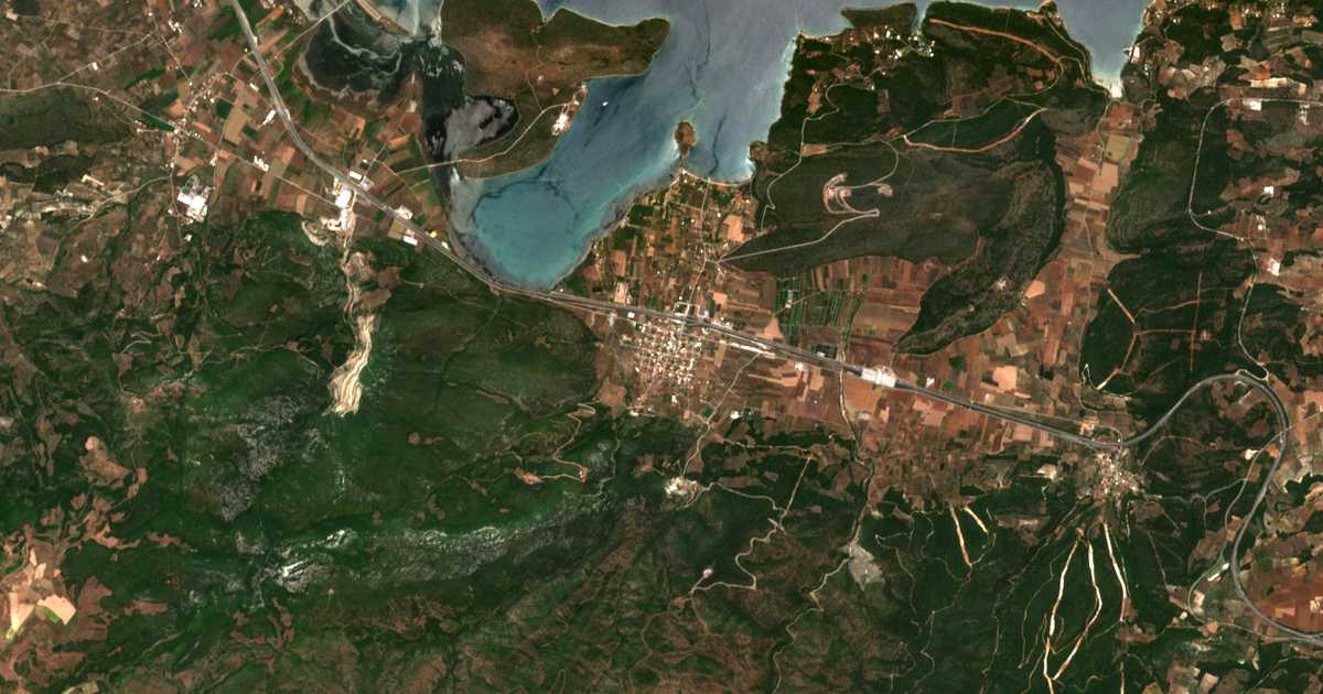 Mapa por satélite de Tragána