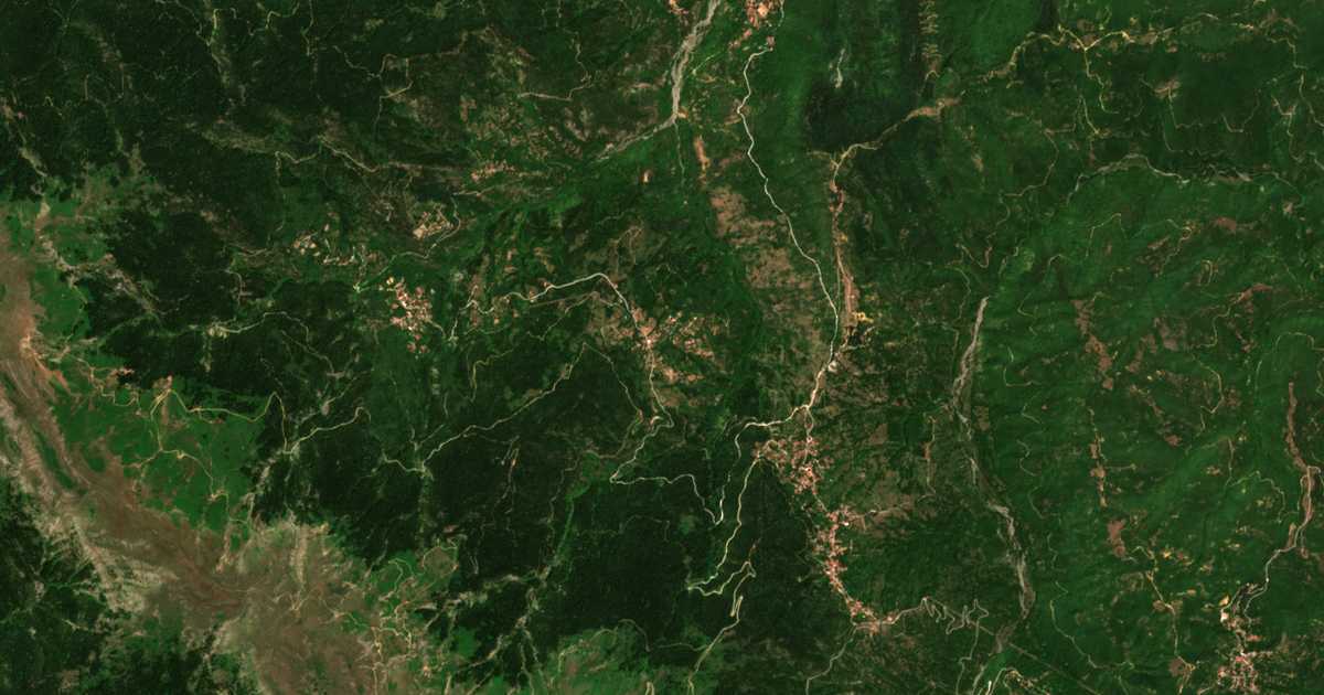 Mapa por satélite de Palaiochórion