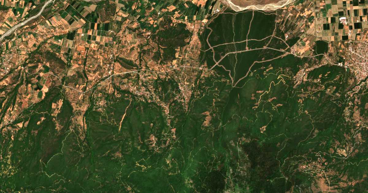 Mapa por satélite de Palaiovrácha