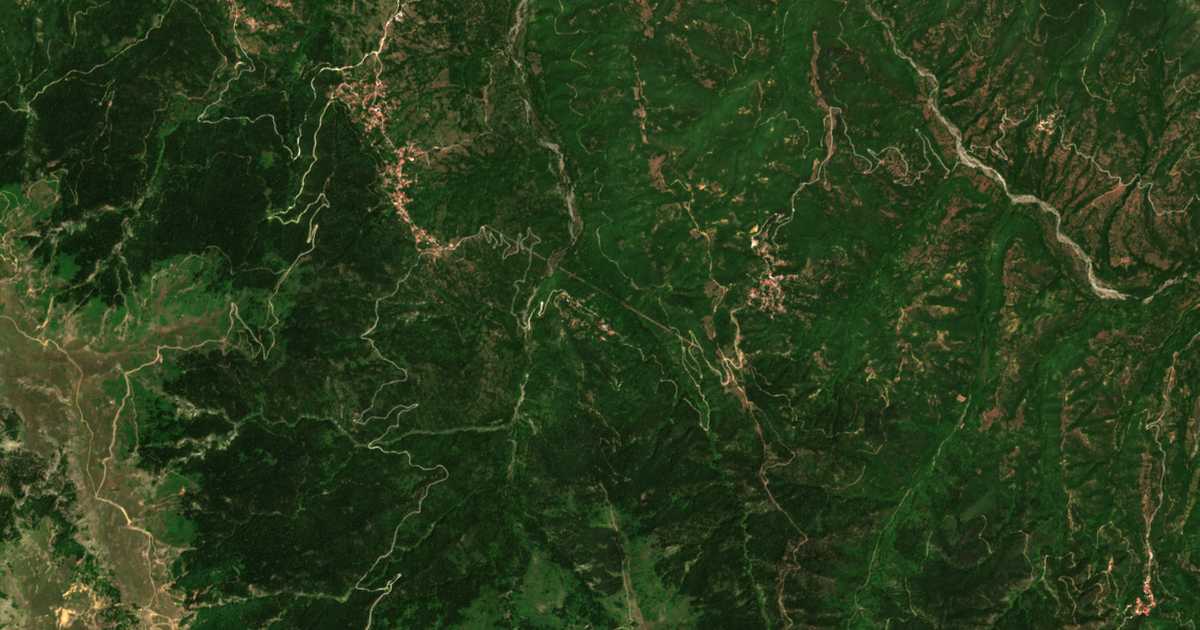 Mapa por satélite de Plátanos