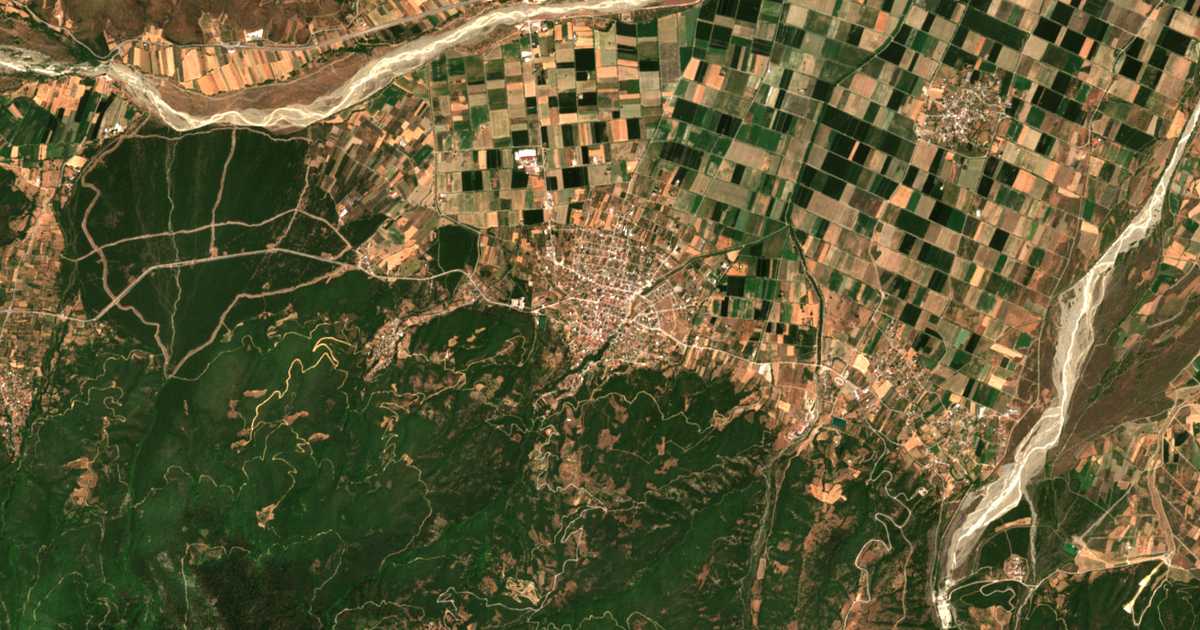 Mapa por satélite de Spercheiás