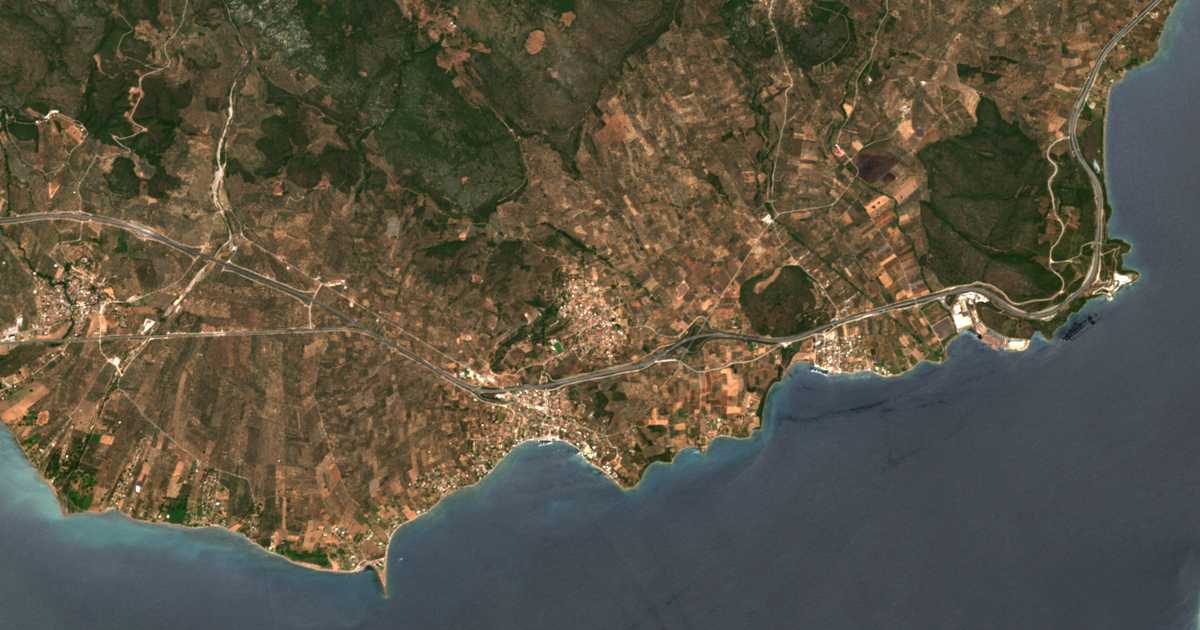 Mapa por satélite de Ráchai