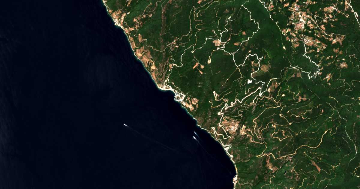 Mapa por satélite de Monasterio de San Pantaleón