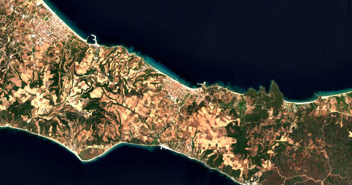 Mapa por satélite de Néa Róda