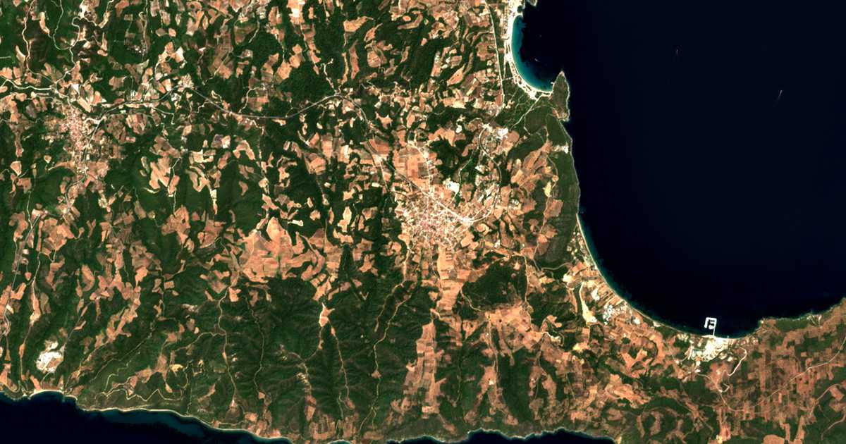 Mapa por satélite de Palioúrion