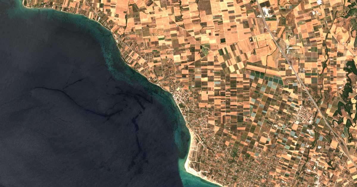 Mapa por satélite de Néa Irákleia
