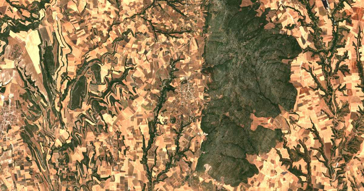 Mapa por satélite de Petrálona