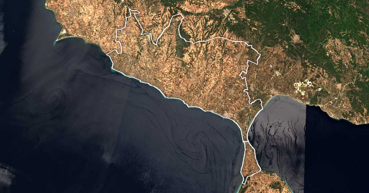 Imagen de satélite con el límite trazado: Nea Propontida