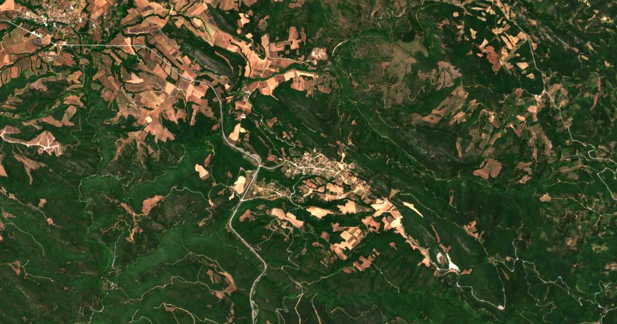 Mapa por satélite de Diastávrosi Palaiokástrou