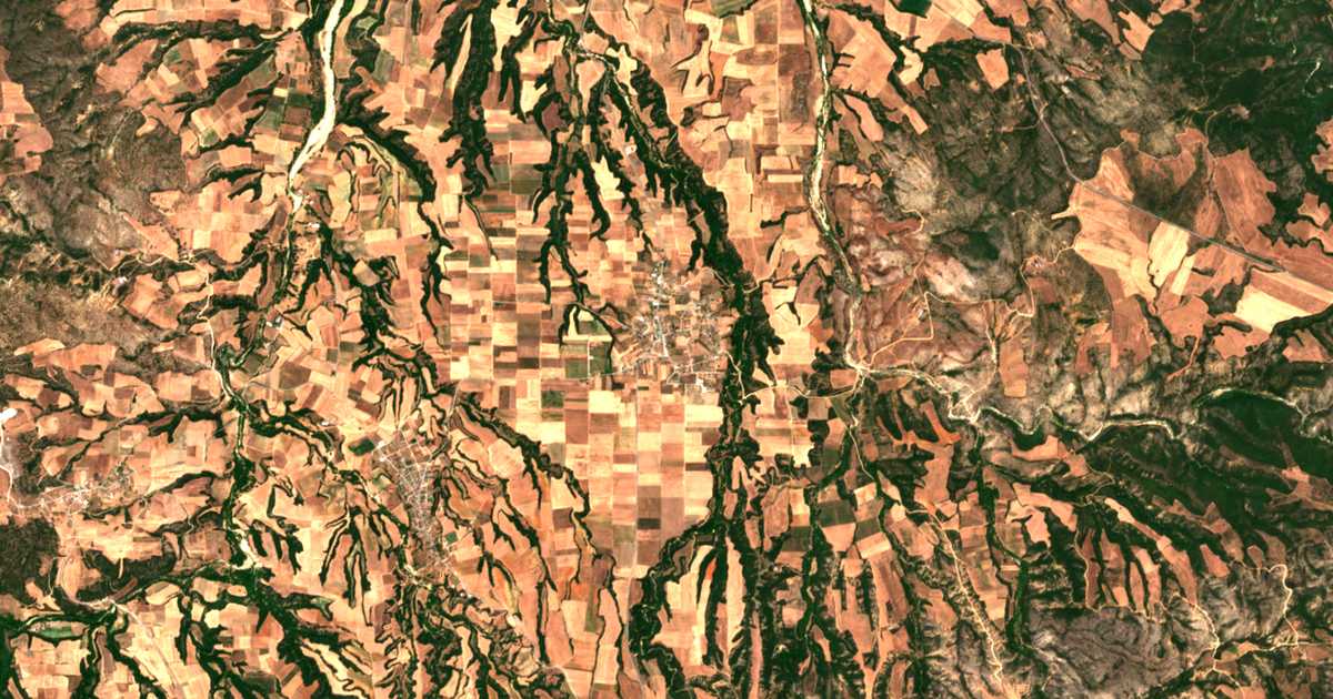 Mapa por satélite de Marathoússa