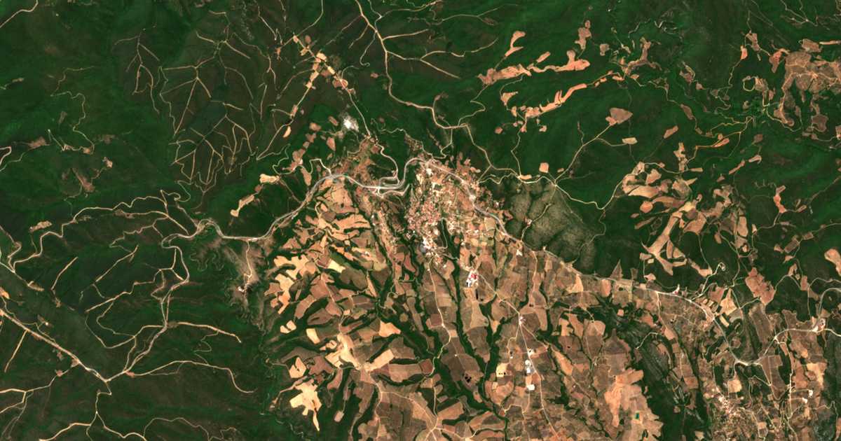 Mapa por satélite de Vrástama