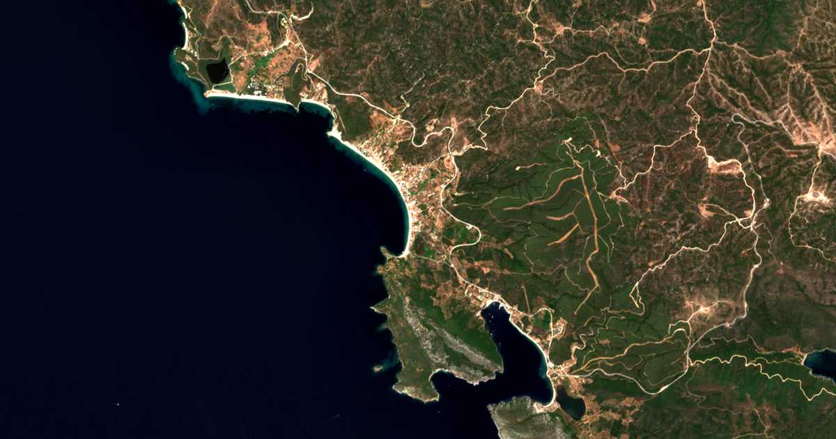 Mapa por satélite de Torone