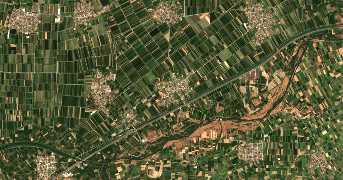 Mapa por satélite de Kefalochórion