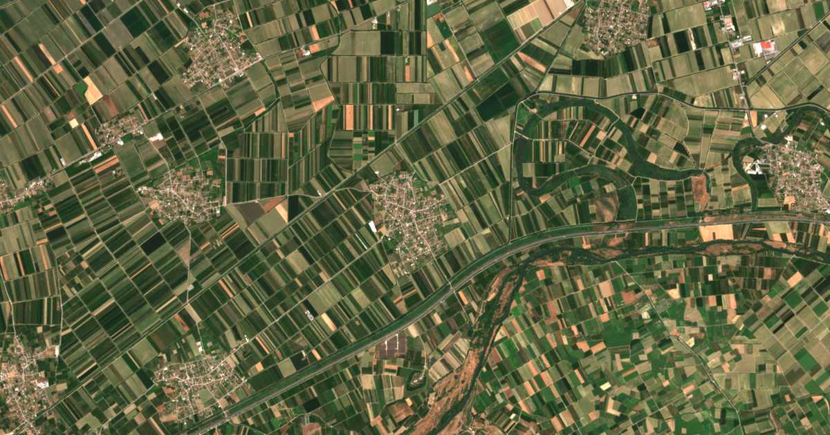 Mapa por satélite de Loutrós