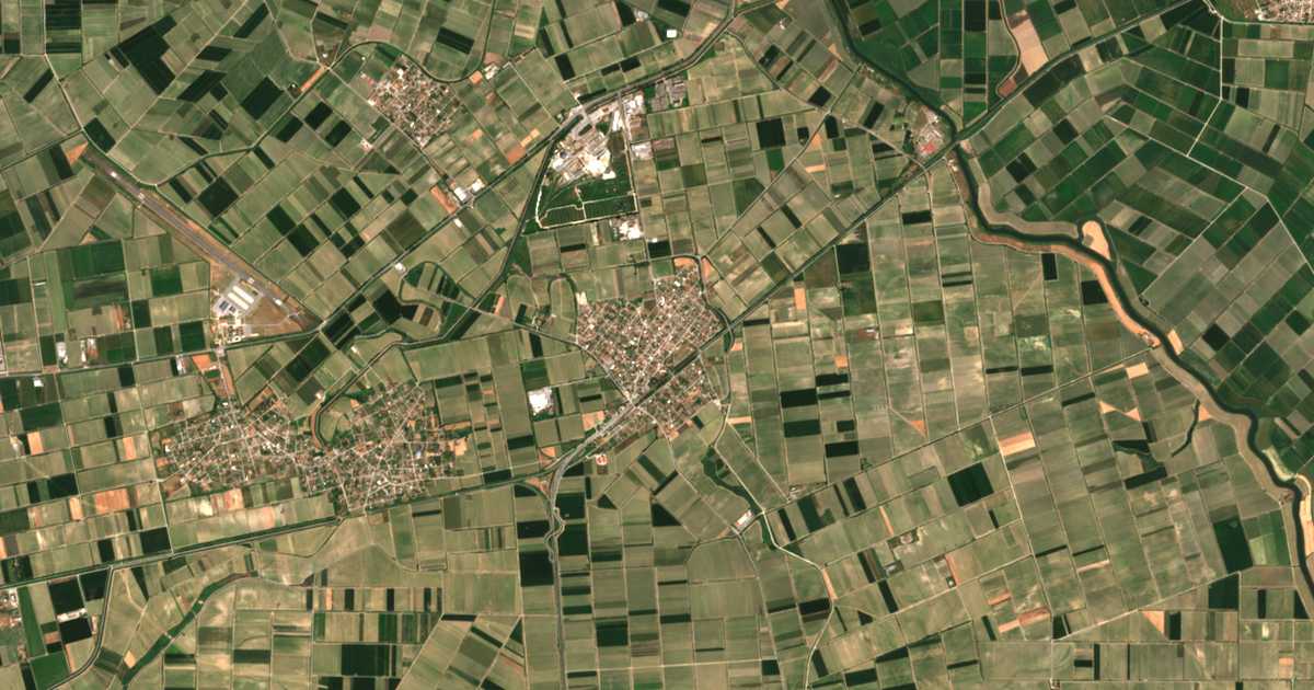 Mapa por satélite de Platý