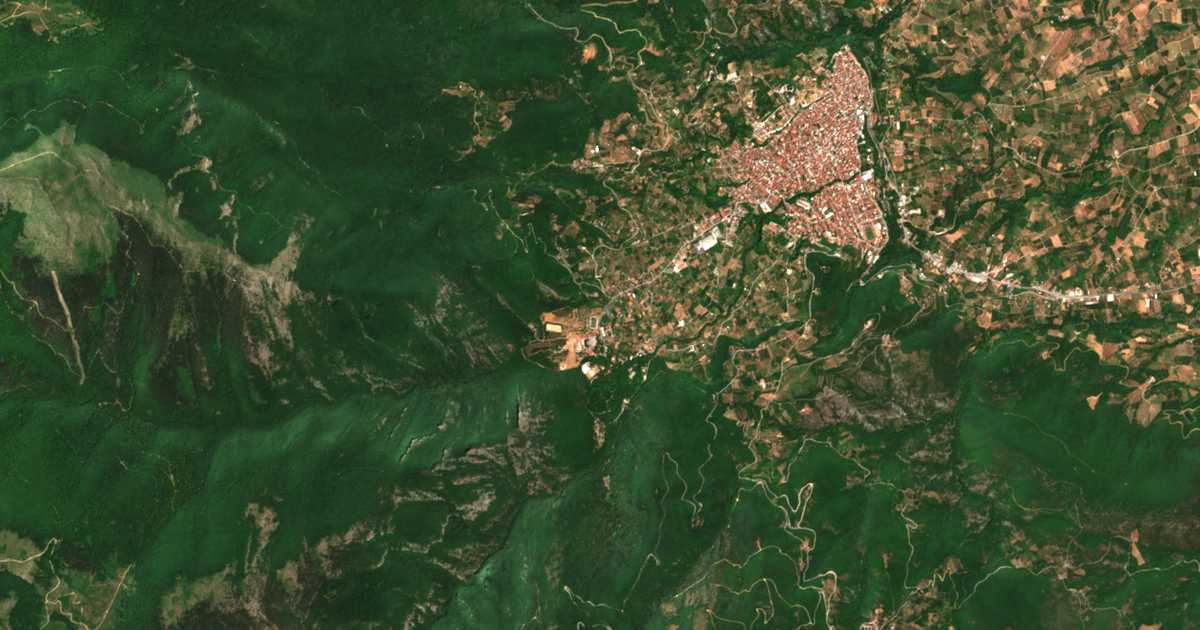 Mapa por satélite de Ágios Nikólaos