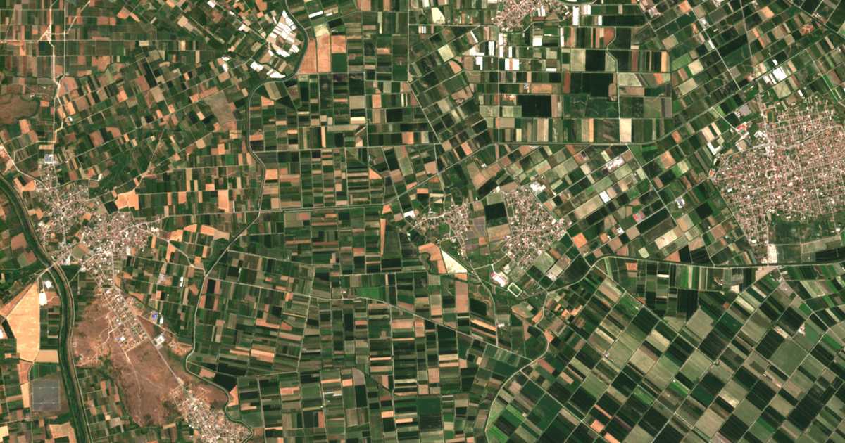 Mapa por satélite de Archángelos